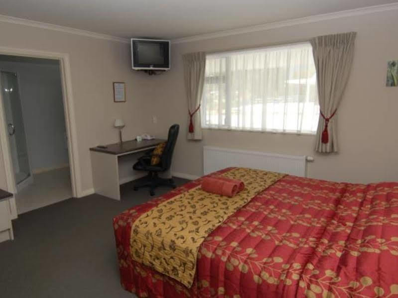 High Peaks Hotel Глетчер Фокс Екстериор снимка