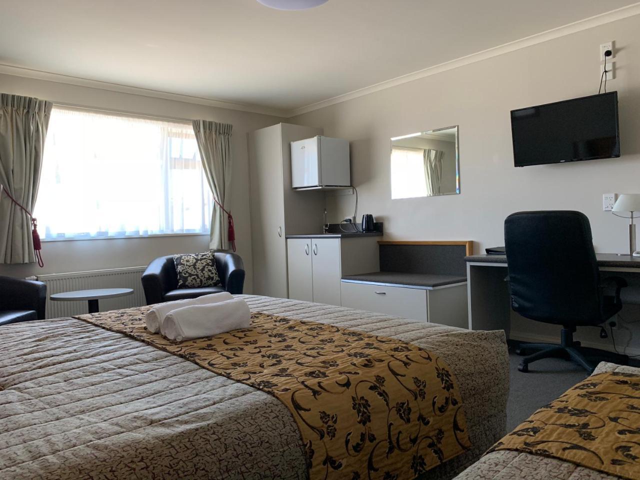 High Peaks Hotel Глетчер Фокс Екстериор снимка