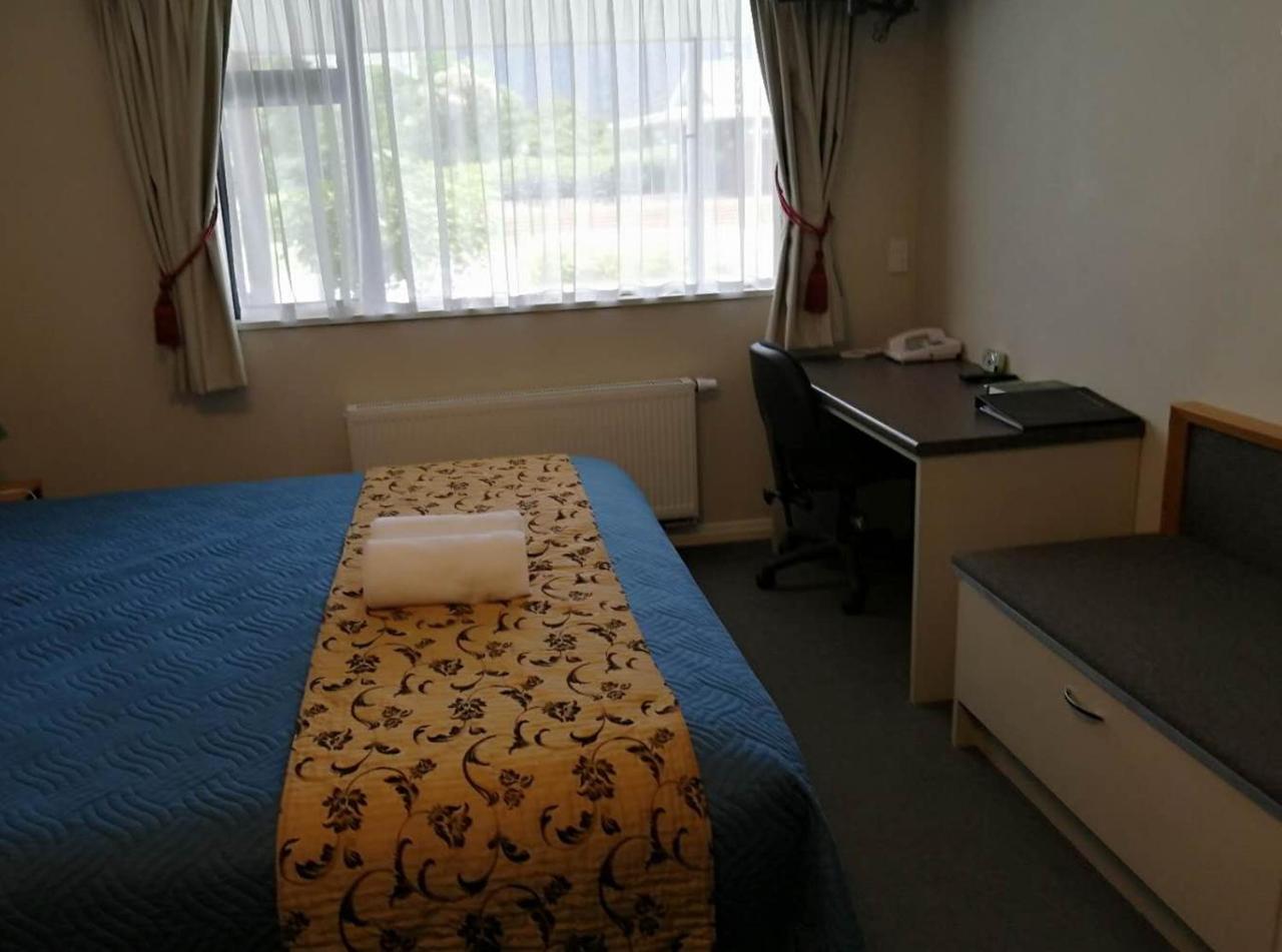 High Peaks Hotel Глетчер Фокс Екстериор снимка